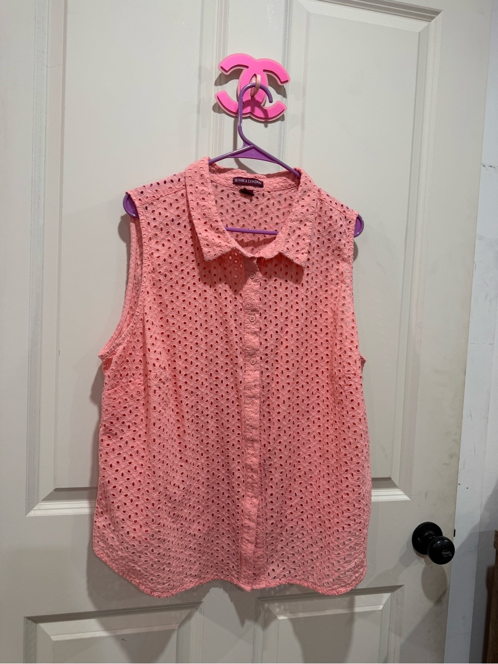 Jessica London Sleeveless Eyelet Button-Front Top in Pink